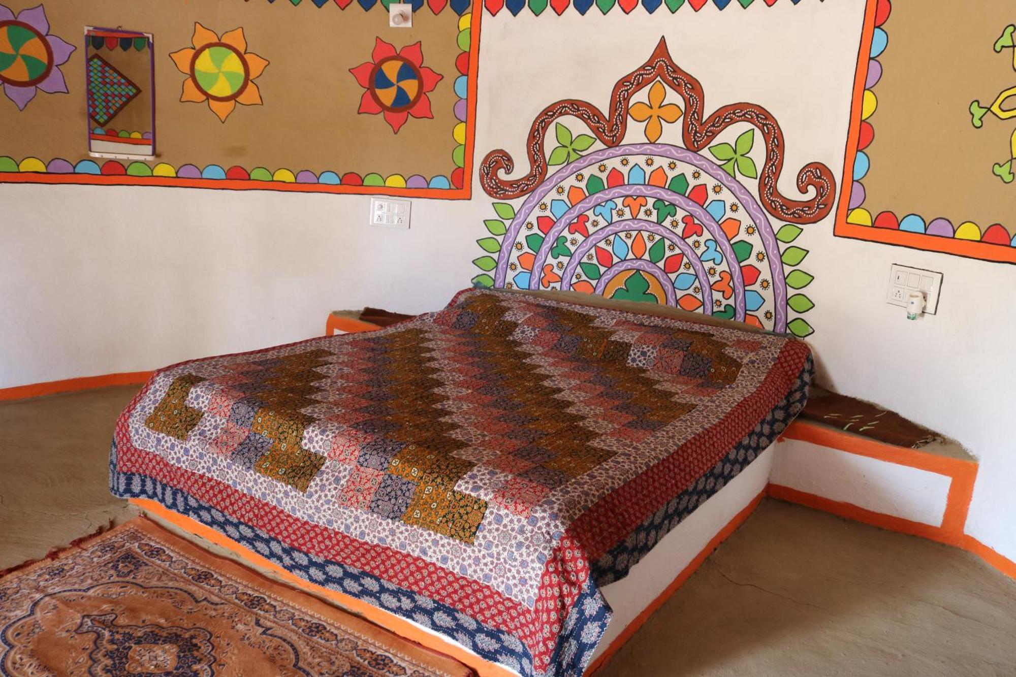 Banni Village Resort - Rann Of Kutch Bherandiala ภายนอก รูปภาพ